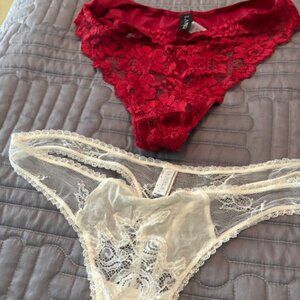 La Perla Lace Creme Thong and Crimson Panty Size 3